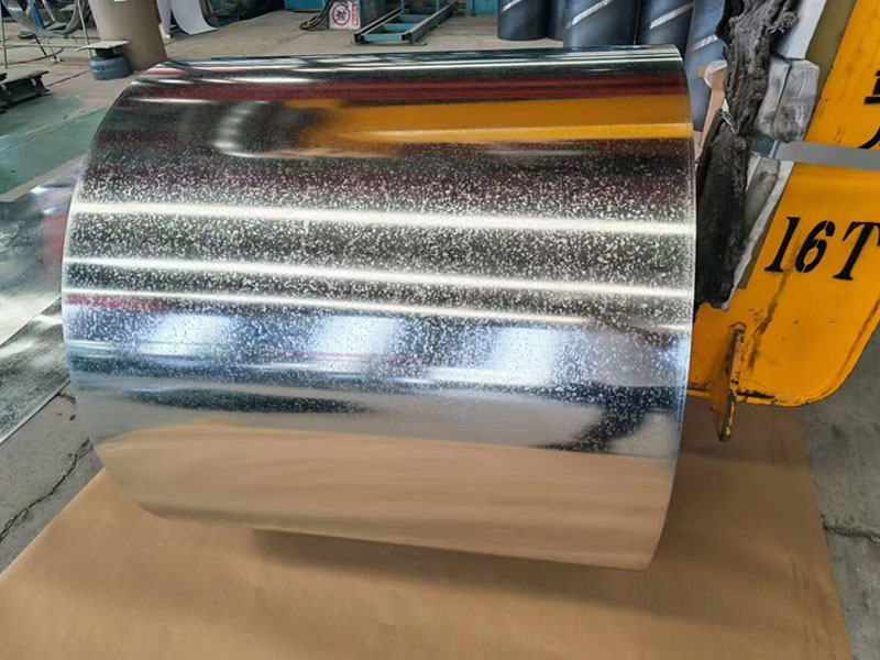 PPGI color coated galvanized steel coil export advantage, long-term weather resistant material for roof decoration engineering